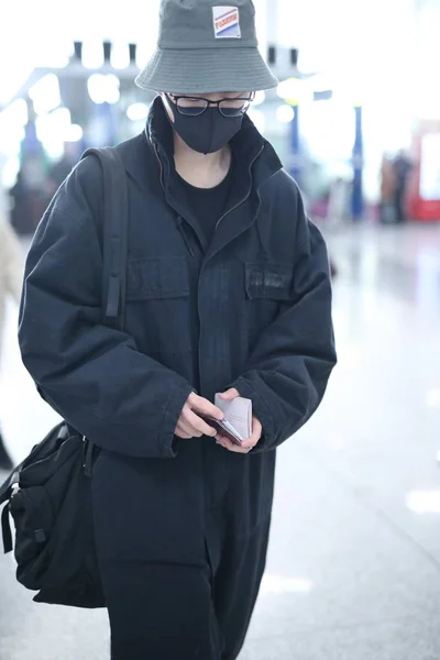Chiński Aktor Liu Haoran Jest Zdjęciu Beijing Capital International Airport — Zdjęcie stockowe