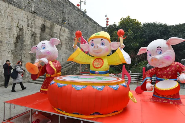 Barevné Lucerny Jsou Zobrazeny Označit Nadcházející Jarní Festival Nebo Čínský — Stock fotografie