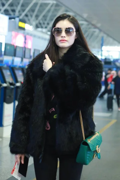 Kinesiska Modell Han Sui Anländer Beijing Capital International Airport Beijing — Stockfoto