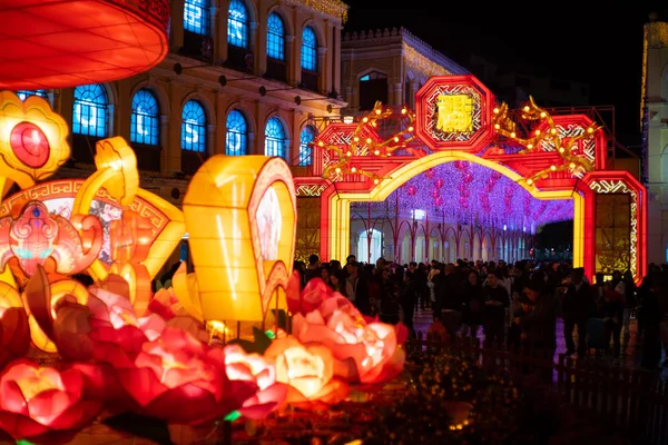 Laternen Dekorationen Werden Beleuchtet Das Bevorstehende Frühlingsfest Oder Das Chinesische — Stockfoto