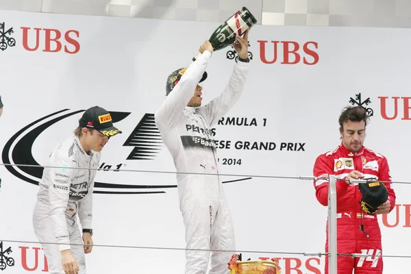 Piloto Británico Lewis Hamilton Centro Mercedes Amg Petronas Team Rocía —  Fotos de Stock
