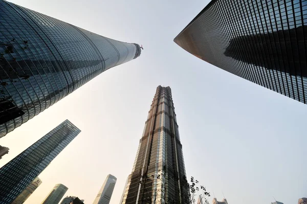 Worms Eye View Shanghai Tower Construction Left Jinmao Tower Center — Stock Photo, Image