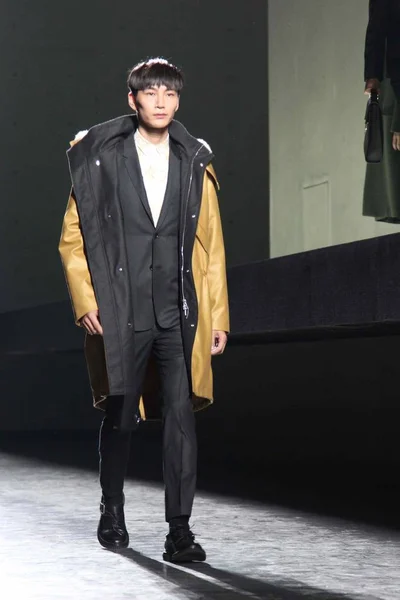 Dior Homme Wintercollectie 2014 Modeshow Shanghai China April 2014 — Stockfoto