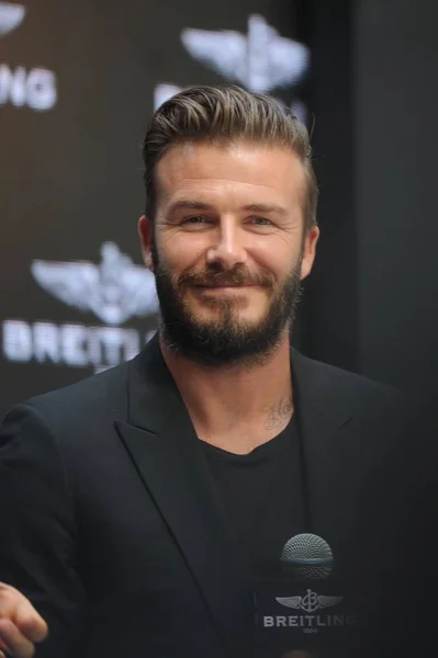 Superstar Futebol Inglês David Beckham Sorrisos Durante Uma Conferência Imprensa — Fotografia de Stock