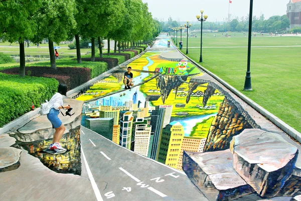 Students Pose Worlds Largest Longest Painting Campus Communication University China — Stock Photo, Image