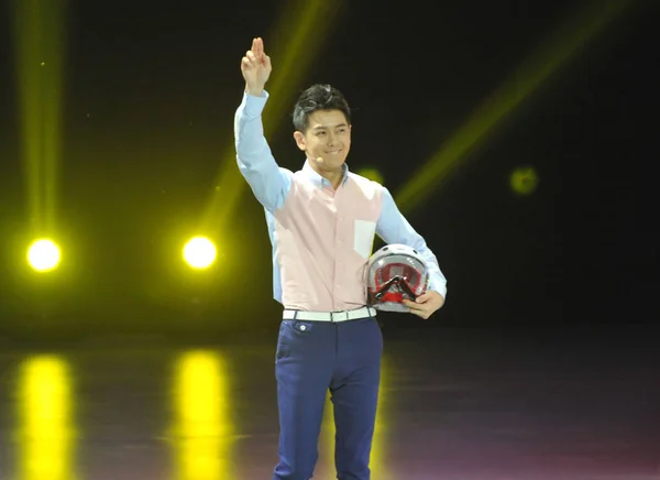 Taiwanesischer Sänger Und Schauspieler Jimmy Lin Winkt Gästen Und Fans — Stockfoto
