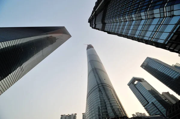 Vista Gusanos Torre Shanghai Construcción Centro Torre Jinmao Derecha Centro — Foto de Stock