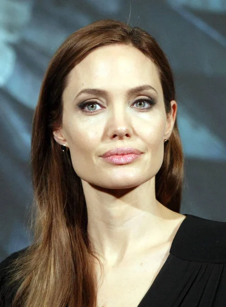 Americká Herečka Angelina Jolie Účastní Tiskové Konferenci Pro Svůj Nový — Stock fotografie