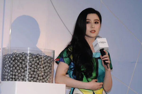 Chinese Actress Fan Bingbing Speaks Launch Ceremony New Loreal Skin — Stock Photo, Image