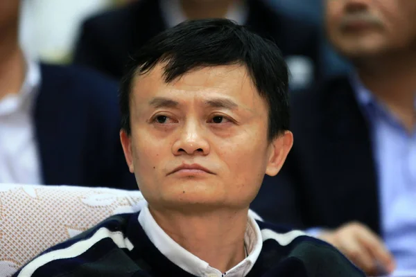Jack Yun Prezes Alibaba Group Jest Zdjęciu Podczas Ceremonii Podpisania — Zdjęcie stockowe