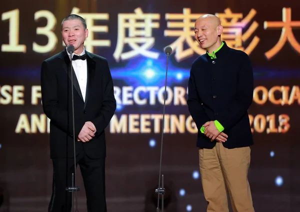Director Chino Feng Xiaogang Izquierda Habla Como Actor You Escucha — Foto de Stock