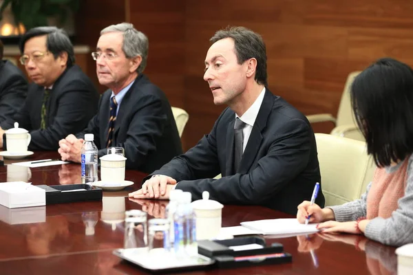 Fabrice Bregier Segunda Direita Ceo Airbus Retratado Uma Reunião Com — Fotografia de Stock