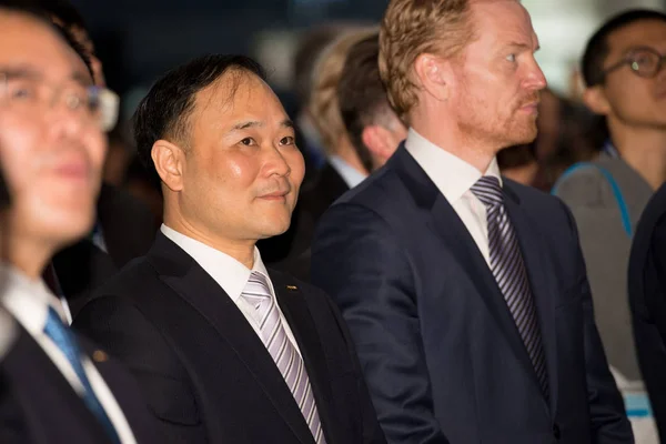 Shufu Center Chairman Von Geely Nimmt Der Weltpremiere Des Volvo — Stockfoto