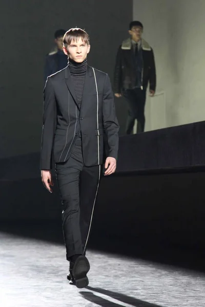 Dior Homme Zima 2014 Kolekcja Fashion Show Szanghaju Chiny Kwietnia — Zdjęcie stockowe