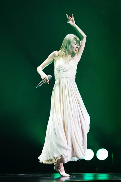 Cantora Americana Taylor Swift Apresenta Seu Concerto Xangai China Maio — Fotografia de Stock
