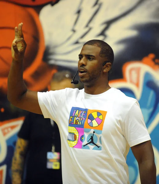 Giocatore Basket Americano Chris Paul Ondeggia Attività Didattica Hong Kong — Foto Stock