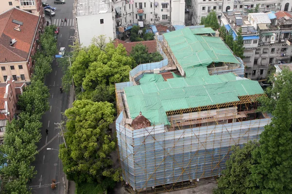 2014년 29일 상하이에서 자본가 룽종징과 가족이 거주하던 100년 저택이 리모델링되었습니다 — 스톡 사진