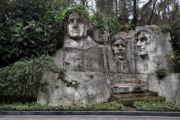 Stenskulpturer Amerikanska Presidenter Från Kinas Replik Mount Rushmore National Memorial — Stockfoto