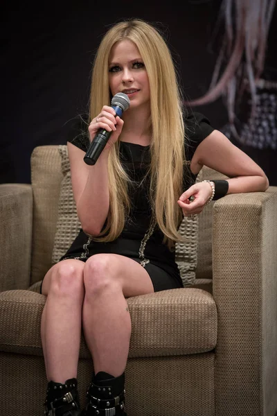 Cantante Canadese Avril Lavigne Parla Durante Una Conferenza Stampa Suo — Foto Stock