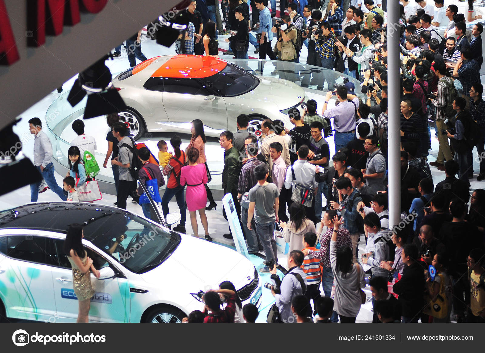 Crowds Visitors Look Hybrid Car Other Cars Stand Kia Motors Stock