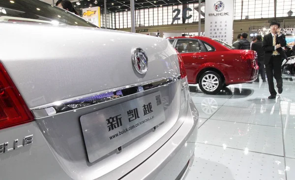 Buick Excelle Exibido Stand Buick Shanghai Uma Joint Venture Entre — Fotografia de Stock