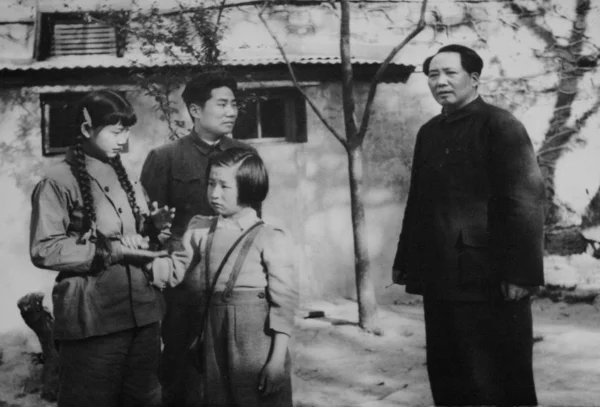Esta Foto Archivo Mao Zedong Está Junto Mao Anying Segundo —  Fotos de Stock