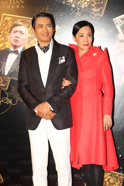 Acteur Hongkongais Chow Yun Fat Gauche Femme Jasmine Tan Posent — Photo