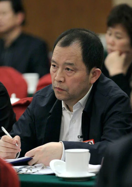 Wei Jianghong Entonces Presidente Tongling Nonferrous Metals Group Escucha Durante —  Fotos de Stock