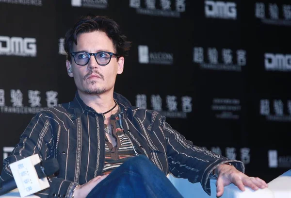 Amerikaans Acteur Johnny Depp Woont Een Persconferentie Voor Zijn Film — Stockfoto