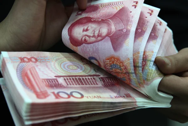 Funcionário Chinês Conta Notas Rmb Renminbi Yuan Banco Cidade Haian — Fotografia de Stock