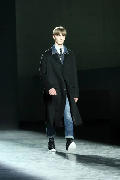 Дефиле Dior Homme Winter 2014 Шанхае Китай Апреля 2014 Года — стоковое фото