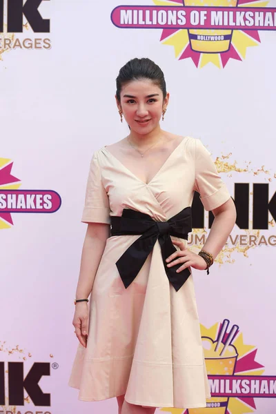 Chinese Actress Huang Poses She Arrives Opening Ceremony New Milk — Stock Photo, Image