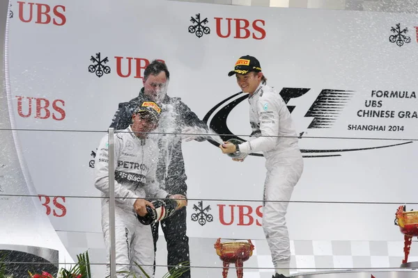 Pilota Tedesco Nico Rosberg Destra Pilota Britannico Lewis Hamilton Sinistra — Foto Stock
