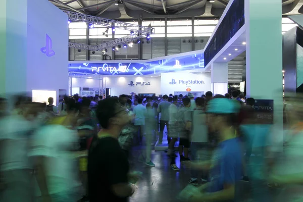 Посетители Толпы Стенд Playstation Sony Время China Digital Entertainment Expo — стоковое фото