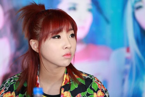 Minzy Del Grupo Chicas Surcoreanas 2Ne1 Asiste Una Conferencia Prensa — Foto de Stock