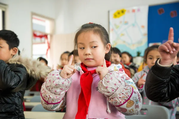 Öğrenciler Kendi Parmakları Farklı Yönlere Hareket Onlar Göz Egzersizleri Hangzhou — Stok fotoğraf