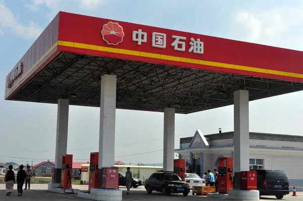 Vista Una Gasolinera China National Petroleum Corp Cnpc Baotou Región —  Fotos de Stock