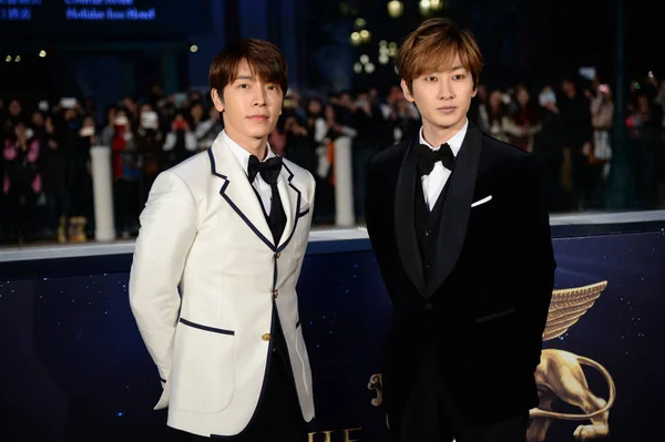 Lee Donghae Balra Eunhyuk Dél Koreai Pop Csoport Super Junior — Stock Fotó