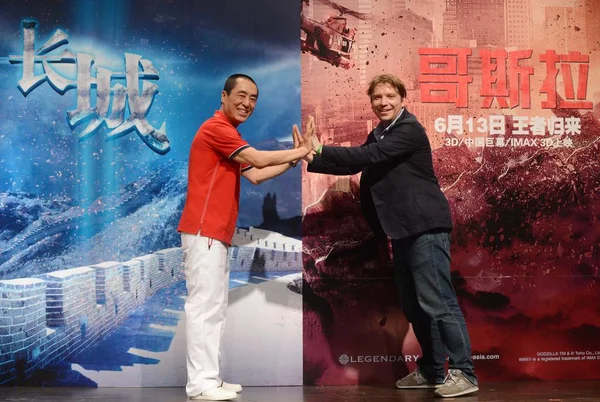 Çinli Yönetmen Zhang Yimou Sol Ngiliz Yönetmen Gareth Edwards Ile — Stok fotoğraf