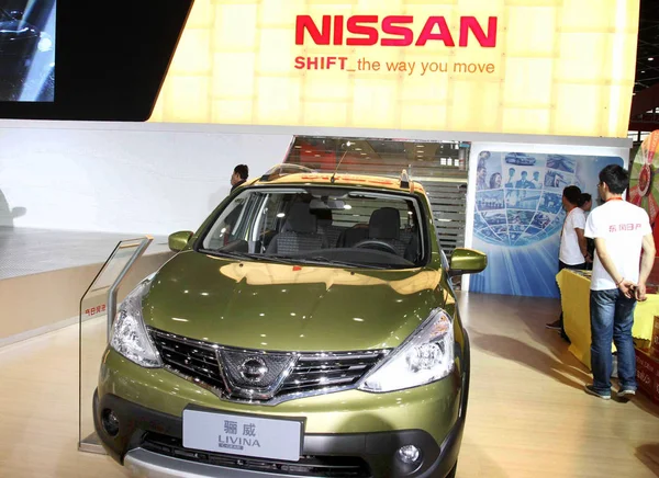 Nissan Livina Jelenik Meg Egy Autókiállítás Során Zhengzhou Közép Chinas — Stock Fotó