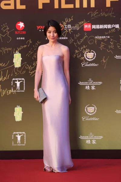 香港歌手 女優ケリー陳 2014 日中国 上海市に 上海国際映画祭の閉会式のレッド カーペットでポーズします — ストック写真