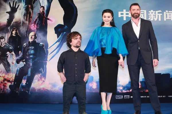 Desde Izquierda Actor Estadounidense Peter Dinklage Actriz China Fan Bingbing — Foto de Stock