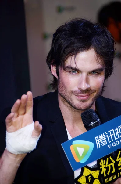 Abd Aktör Ian Somerhalder Hayranları Çinli Internet Dev Tencent Tarafından — Stok fotoğraf