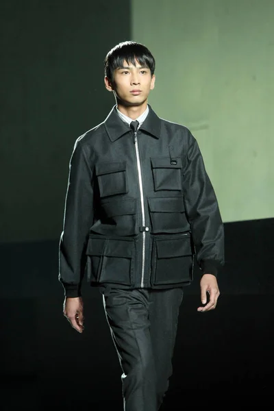 Desfile Moda Dior Homme Winter 2014 Collection Shanghai China Abril —  Fotos de Stock