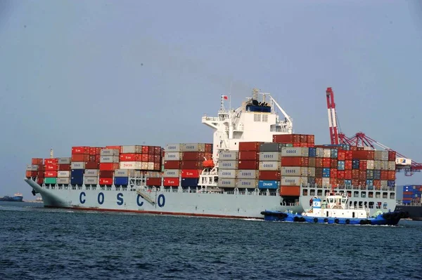 Navio Contêineres Totalmente Carregado China Ocean Shipping Group Company Cosco — Fotografia de Stock