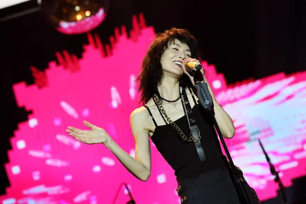 Hong Kong Actress Maggie Cheung Performs Strawberry Music Festival 2014 — Stock Photo, Image