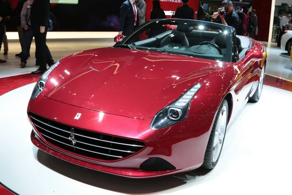 Ferrari California Відображається Прем Єрі Китаю Під Час Пекін Міжнародної — стокове фото
