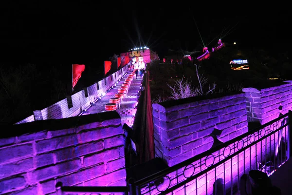 Badaling Gedeelte Van Grote Muur Versierd Met Kleur Lampjes Lasers — Stockfoto