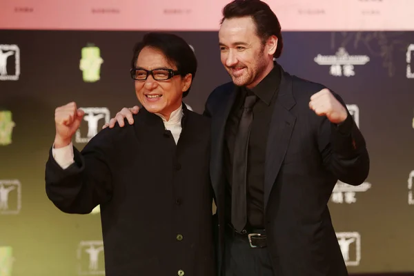 Hongkong Skådespelare Jackie Chan Vänster Och Amerikansk Skådespelare John Cusack — Stockfoto