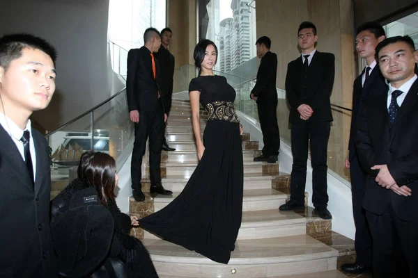 Χονγκ Κονγκ Τραγουδιστής Και Ηθοποιός Cecilia Cheung Κέντρο Θέτει Κατά — Φωτογραφία Αρχείου